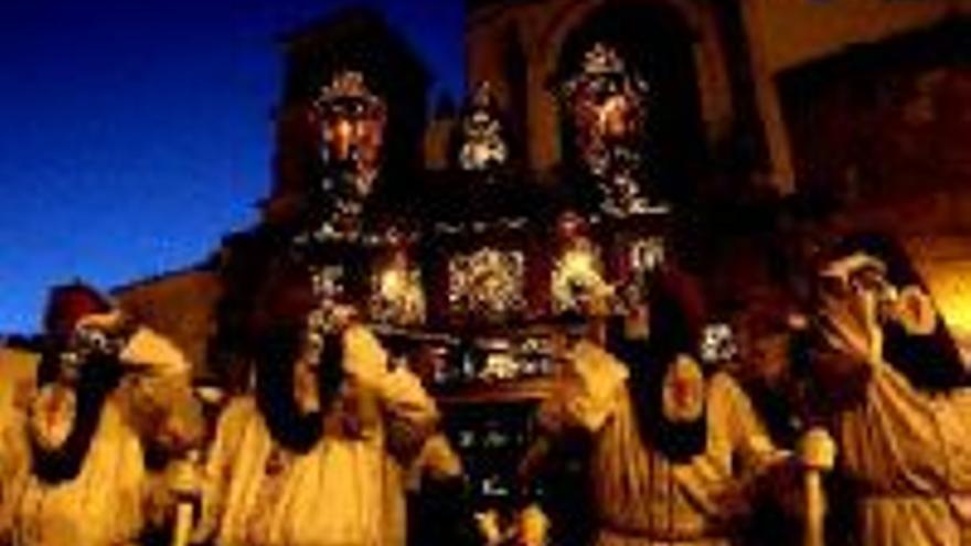 El Calvario sacará en Mérida a la Virgen de la Amargura esta noche