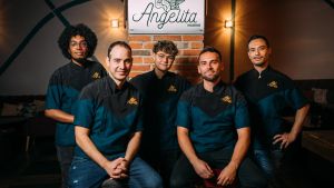 El equipo de la coctelería Angelita Madrid.
