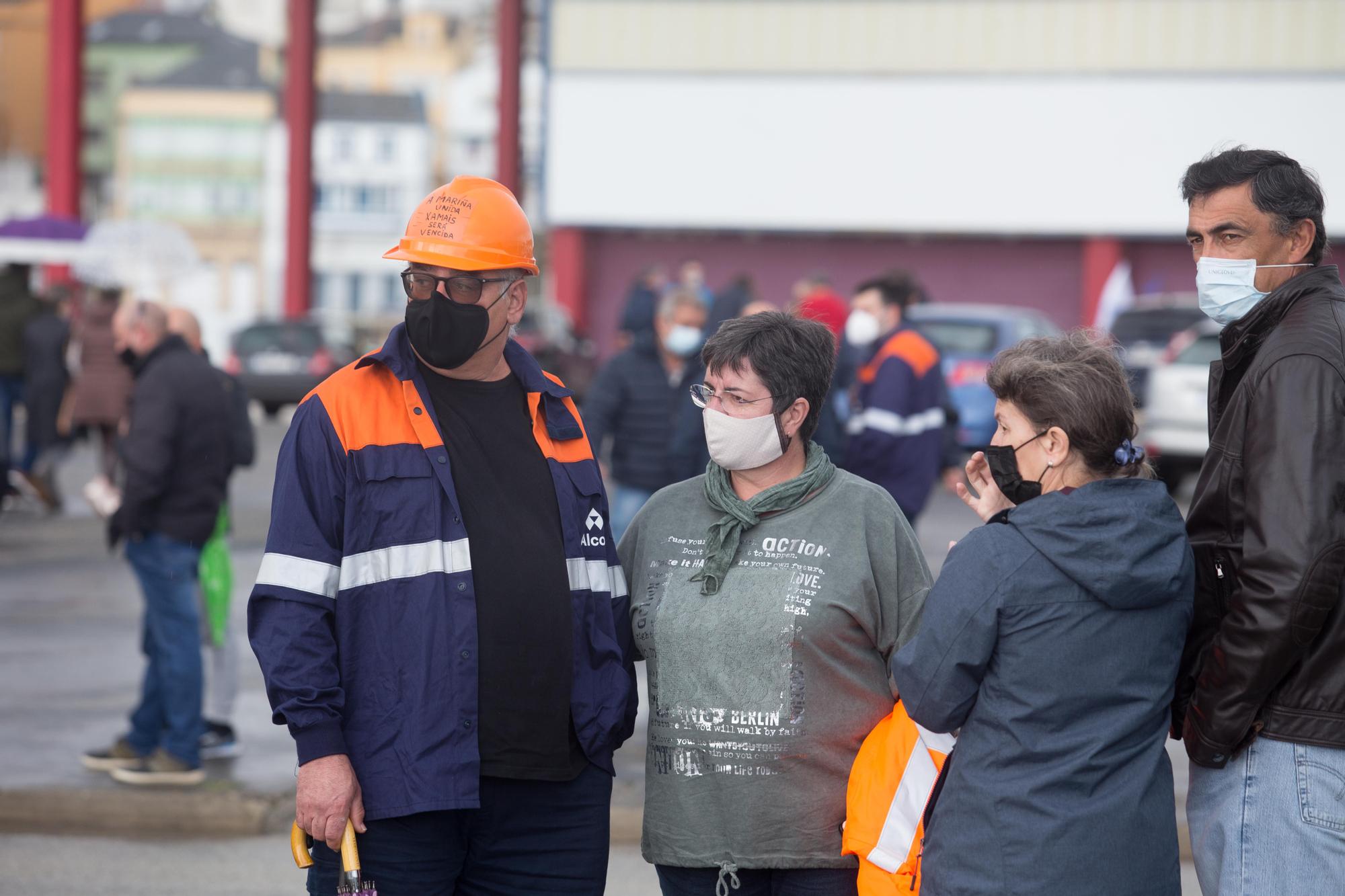 Mil vehículos en la caravana de Alcoa con el lema 'Enerxía solución'