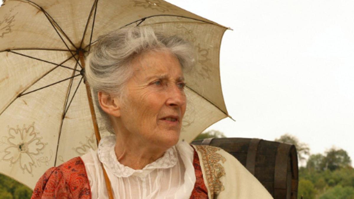 Phyllida Law.