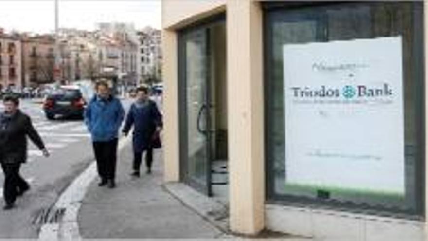 Local que s&#039;està adequant per acollir l&#039;oficina de Triodos Bank.