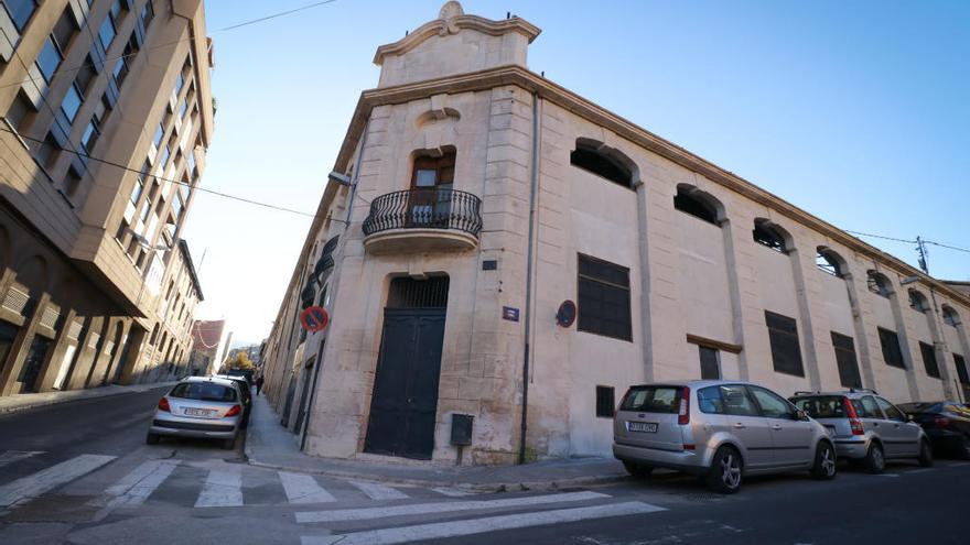 Luces y sombras de la legislatura en Alcoy