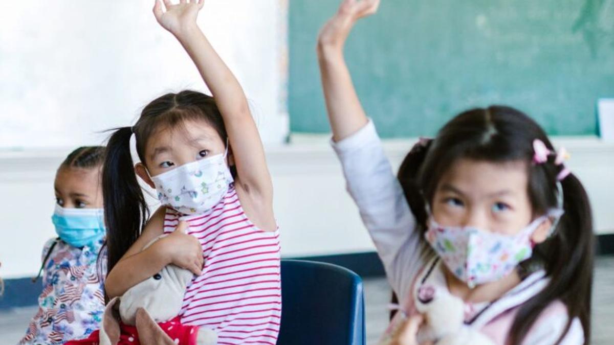 La mascarilla ya venció a otras pandemias: ¿Deberíamos seguir usándola contra la gripe?