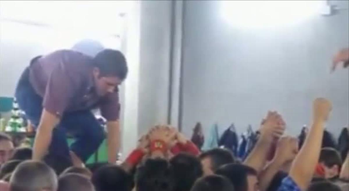 Vídeo corresponent a l’assaig de divendres dels Saballuts, on van preparar el tres de nou amb folre per diumenge que ve.