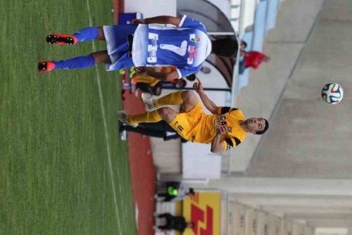 Futbol. La Hoya-UCAM (0-0)