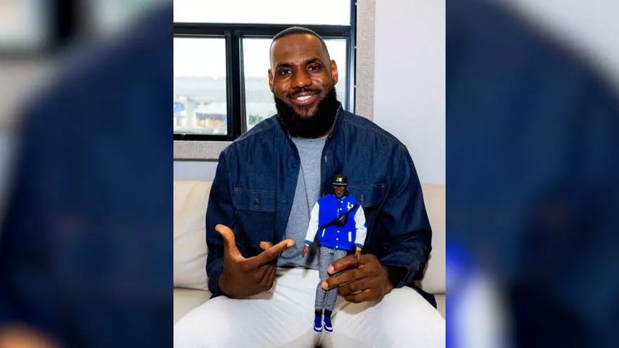 LeBron James y Barbie se alían: así es el nuevo muñeco Ken del 'Rey' de la NBA
