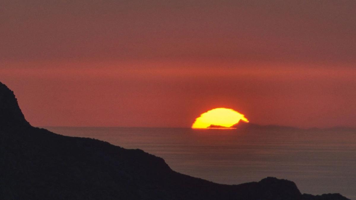 Penyagolosa capturado desde la isla de Mallorca