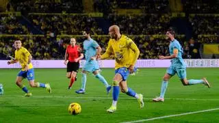 UD Las Palmas-Barça: Un penalti mancha una gran obra (1-2)