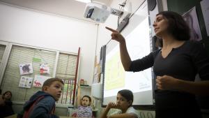 Estudiants avorrits, distrets i agressius: l’assignatura pendent de mantenir la disciplina a classe