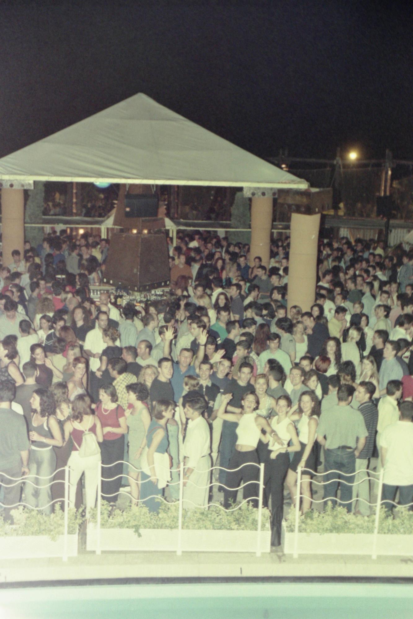 Remember 90`s: Así era la fiesta en La Floridita, Caballito de Mar y Varadero