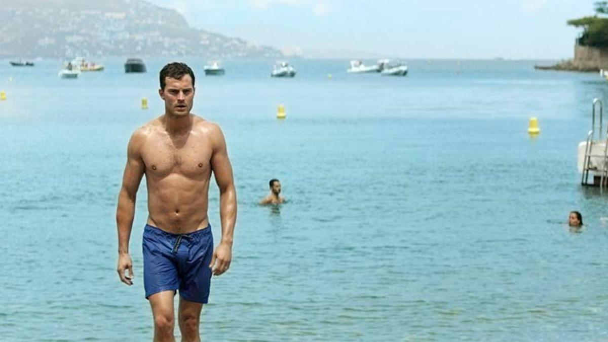 Jamie Dornan en 'Ciencuenta Sombras liberadas' sin camiseta