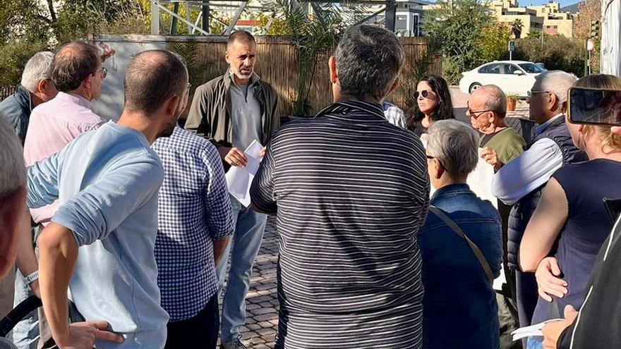 El PSOE exige limpiar el canal y eliminar las torretas eléctricas en San Rafael de la Albaida
