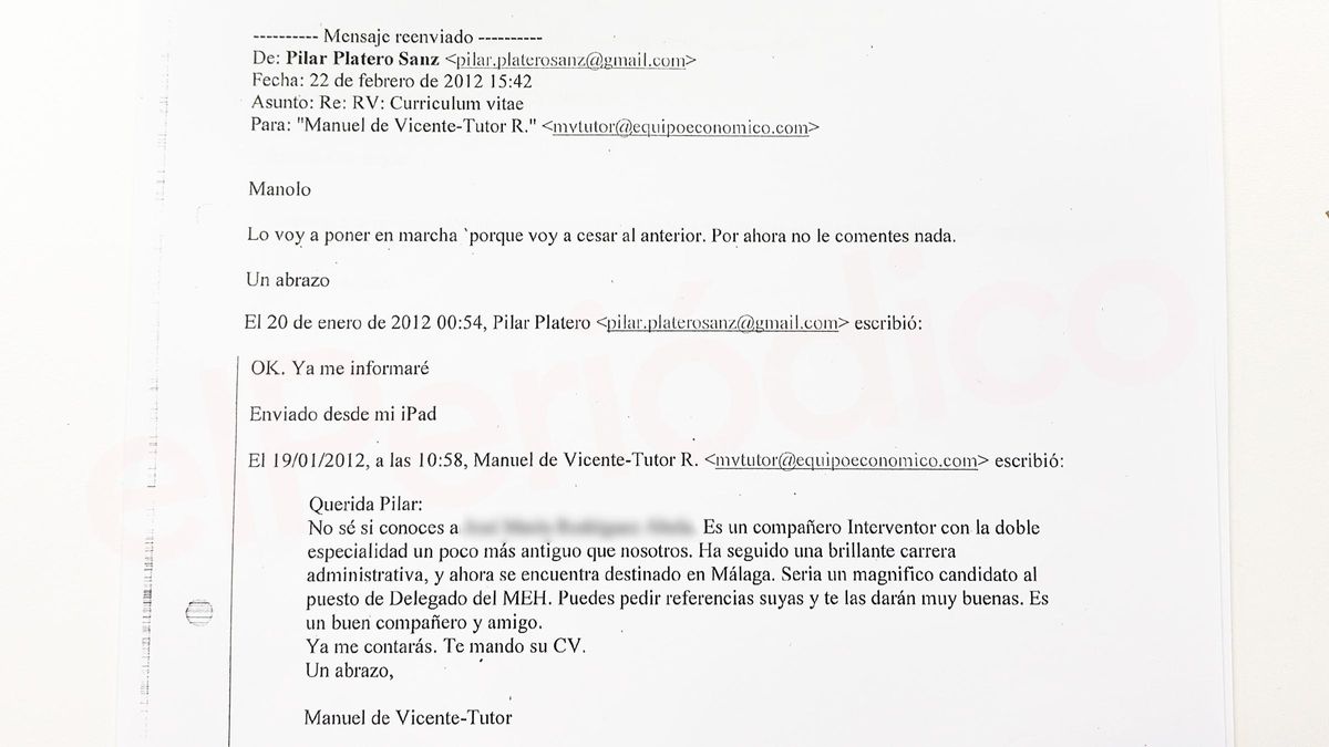 Intercambio de correos electrónicos entre Pilar Platero y Manuel de Vicente Tutor. Intercambio de correos electrónicos entre Pilar Platero y Manuel de Vicente Tutor.