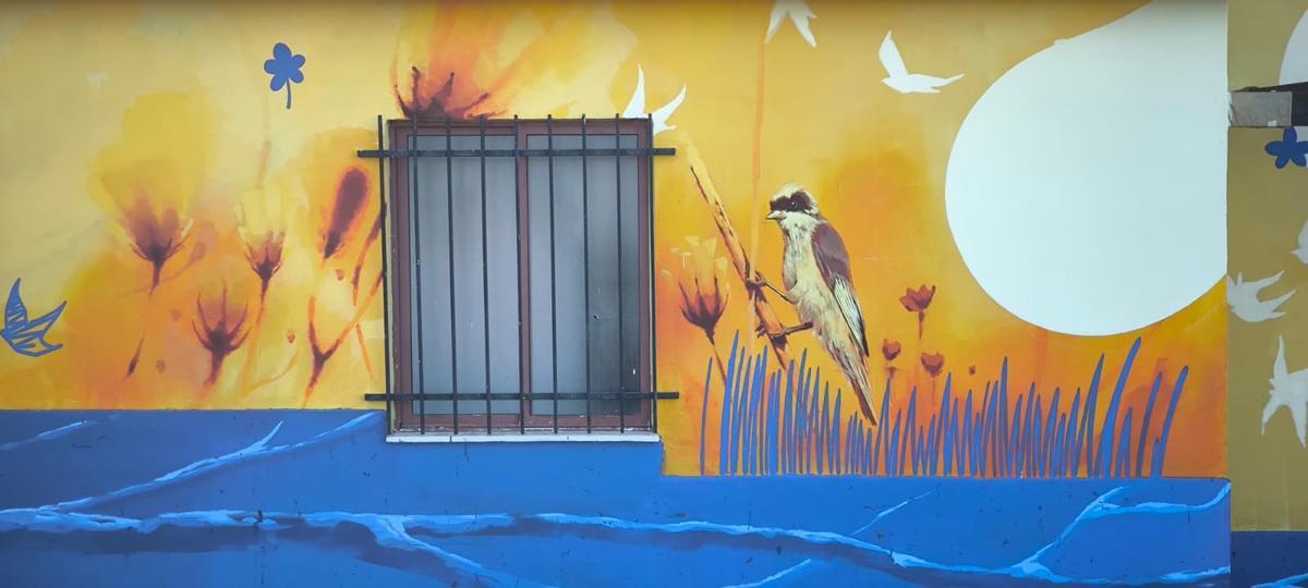 Detalle del nuevo mural de los vestuarios de Los Pelambre
