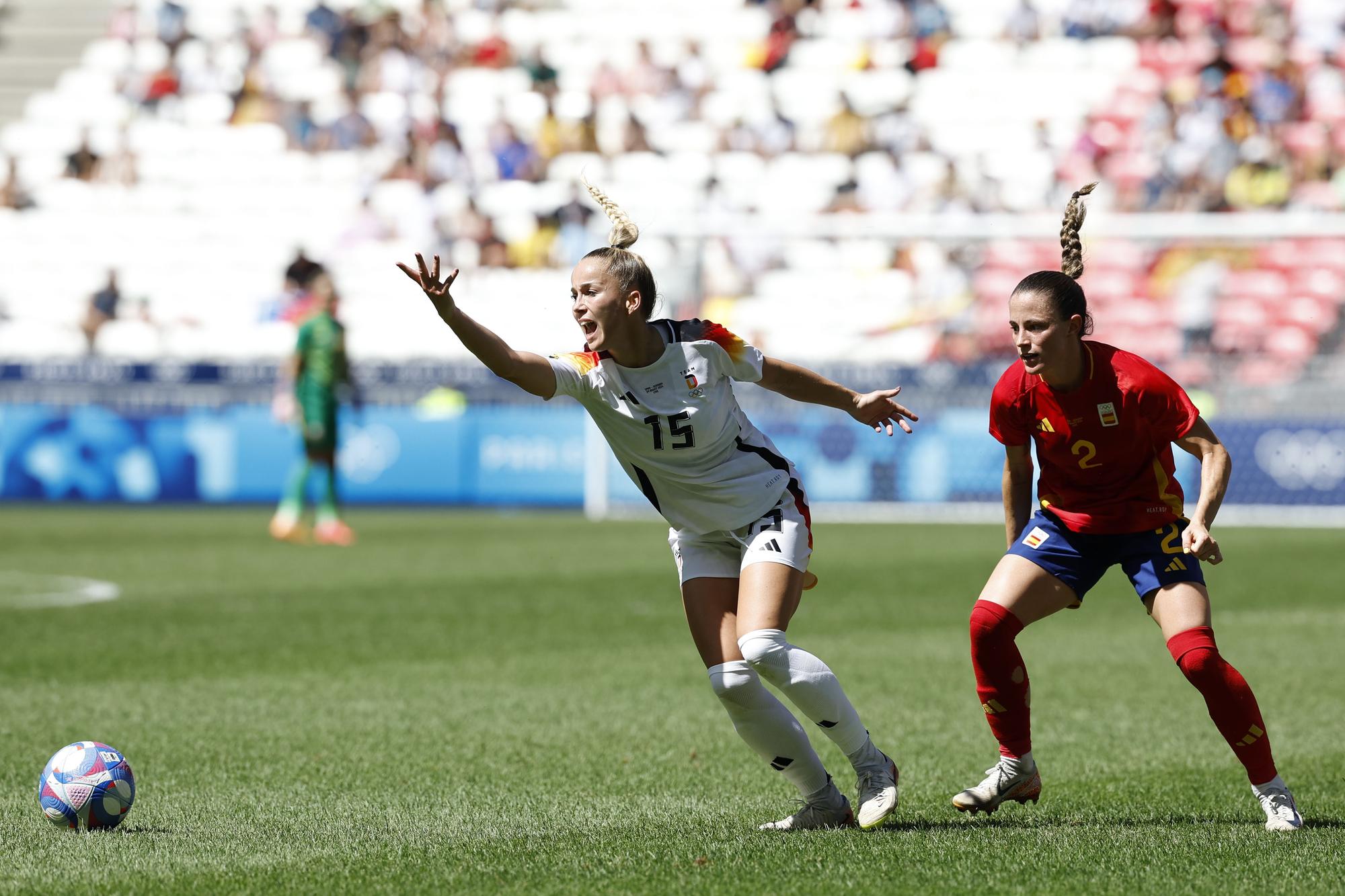 Fútbol fermenino - Partido por la medalla de bronce España - Alemania