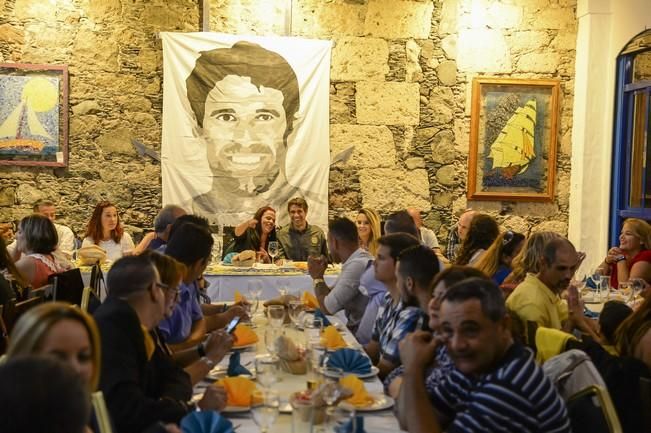 CENA HOMENAJE VALERON