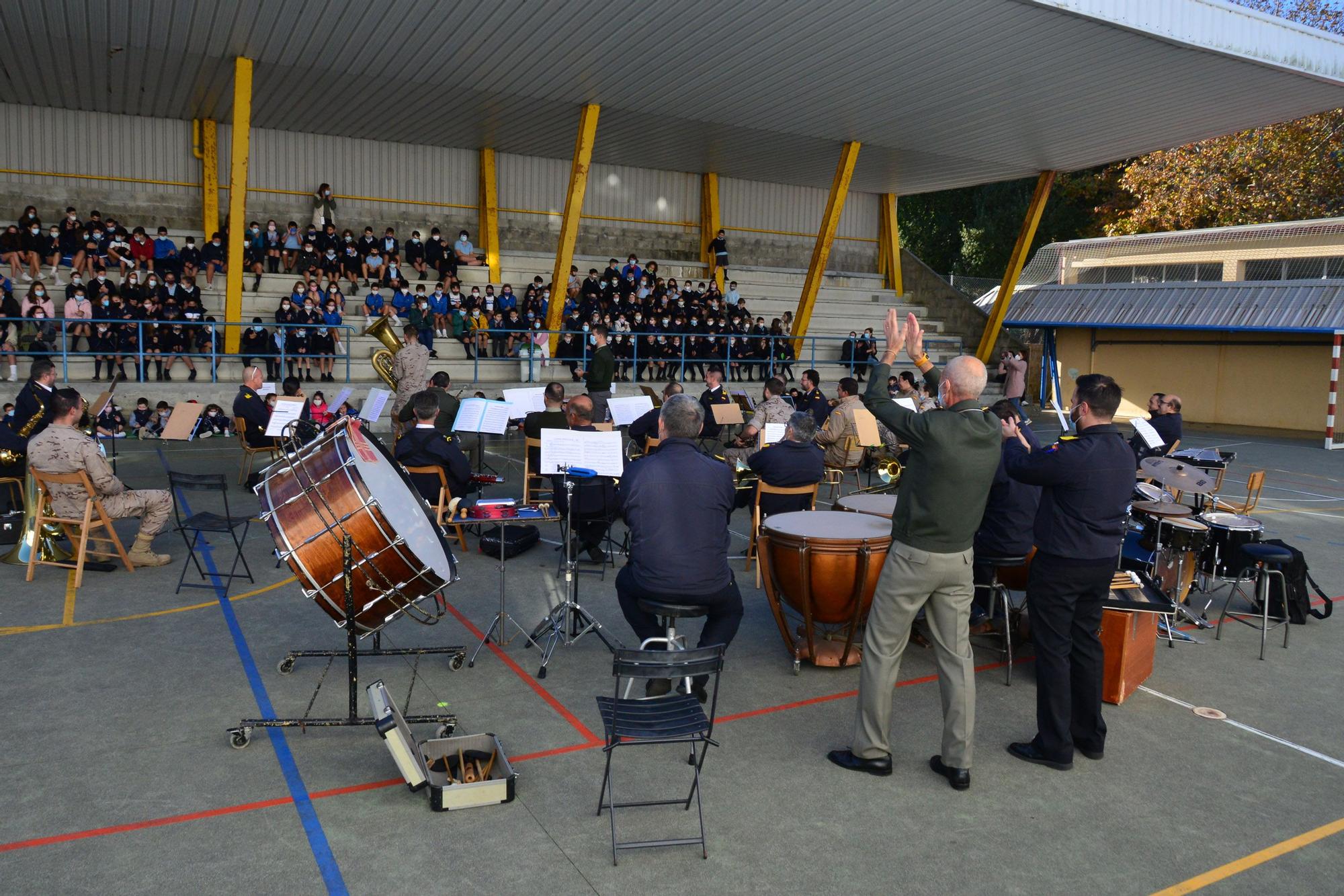 Concierto de la Banda de Música de la Escuela Naval de Marín en Bueu