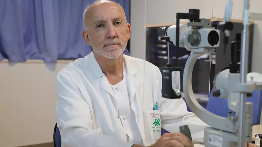 Rafael Sánchez Pedraza, coordinador de la unidad de Glaucoma del hospital Reina Sofía de Córdoba