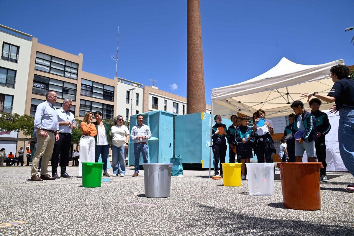 El Cabildo de Tenerife potenciará el reciclaje entre 5.000 escolares a través del aula móvil S-LAB
