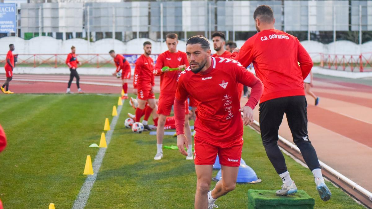 David Agudo en un entrenamiento del Don Benito.