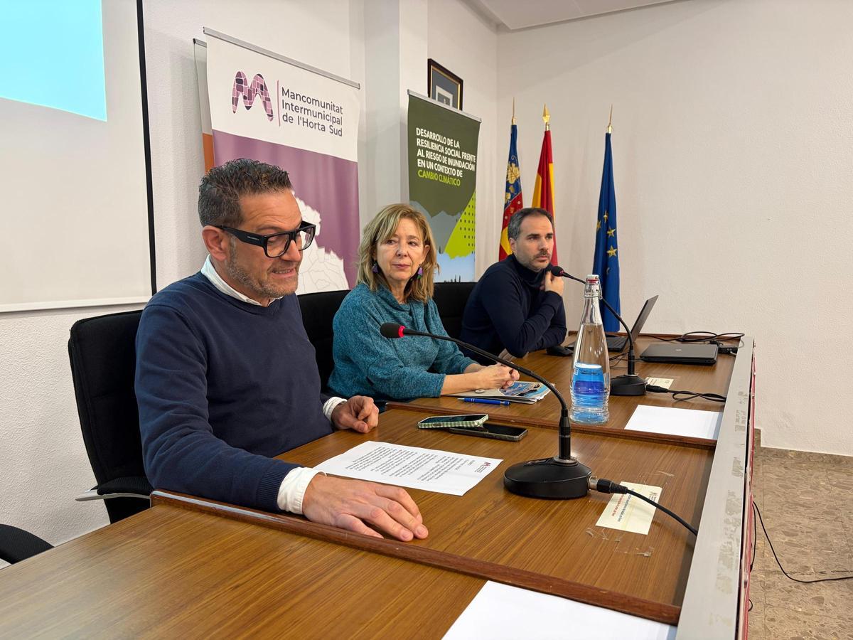 Cabanes y Camarasa, durante la presentación del proyecto de formación.