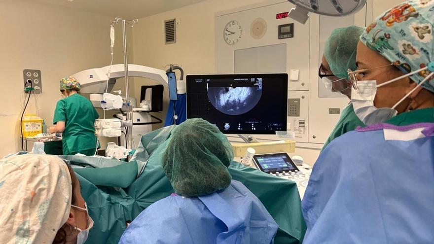 El Hospital Molina Orosa de Lanzarote incorpora por primera vez en Canarias la ablación de miomas uterinos con microondas
