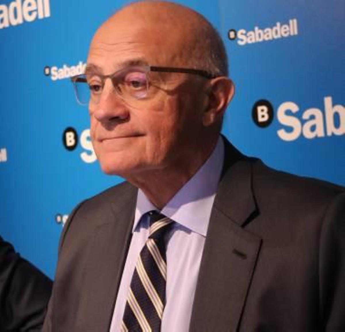 CaixaBank i Sabadell obtenen resultats de rècord després de reubicar la seva seu social