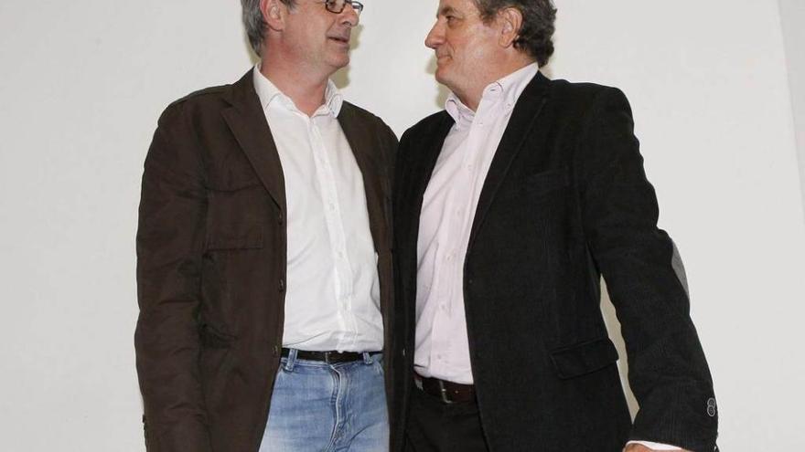 José Manuel Villegas, a la izquierda, junto al cabeza de lista de Ciudadanos, Nicanor García. /