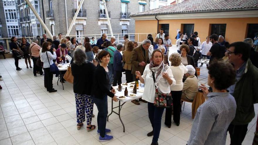 Los espacios expositivos reivindican su valía como lugar de encuentro