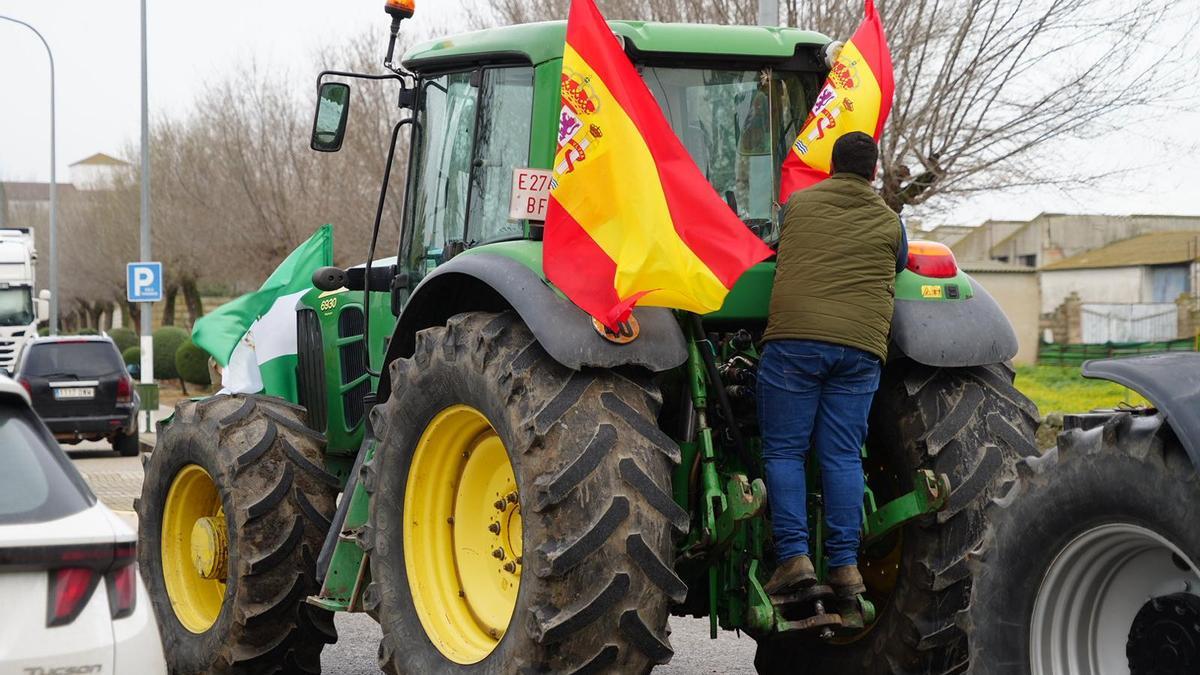 Cinco tractoradas recorren la provincia