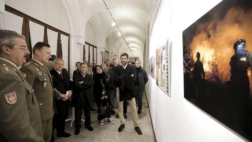 Exposición sobre la evolución del Ejército