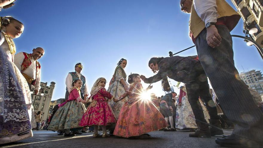 Falleras infantiles.