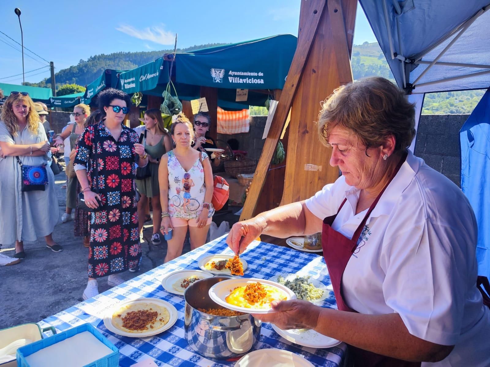 Escasez de figos, pero gran ambiente: así se ha vivido la feria de Rozaes