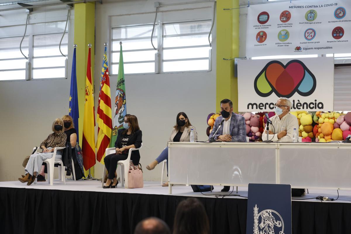 Una histórica asamblea de presidentes recupera las Fallas 2021 Una histórica asamblea de presidentes recupera las Fallas 2021