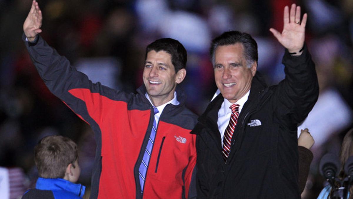 MItt Romney y el candidato a la vicepresidenciata, Paul Ryan. AP
