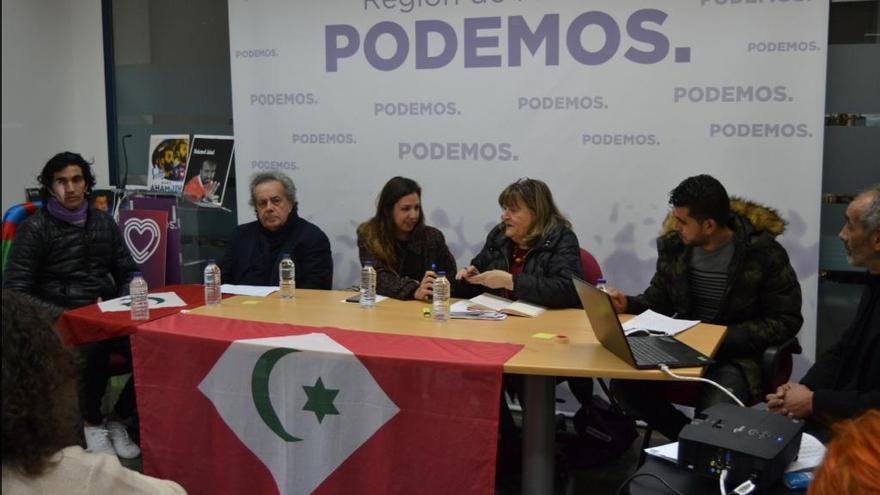 La sede de Podemos Murcia acoge un debate sobre la represión que sufre la zona del Rif