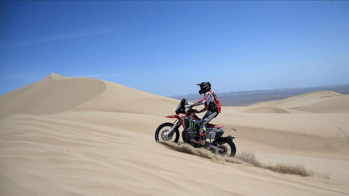 Benavides, líder en el desierto de Ica