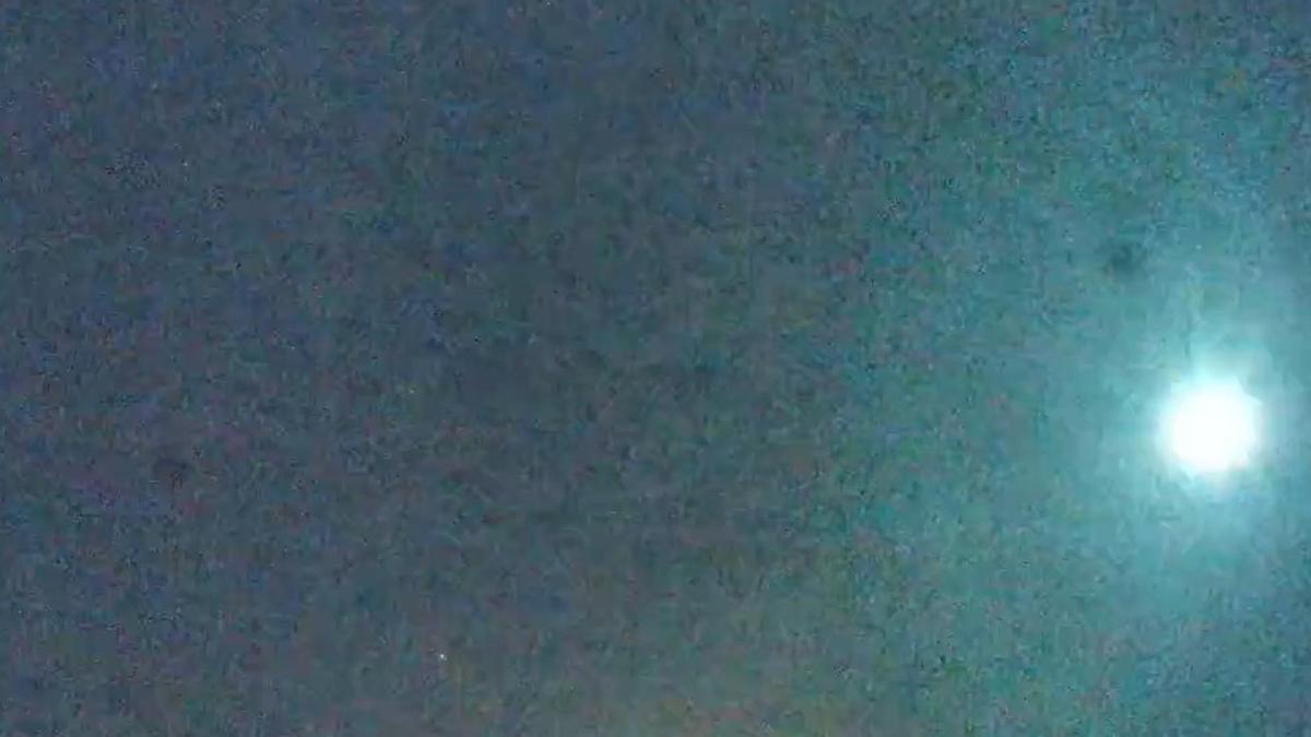 Vídeo: Un gigante Táurida a su paso por Castellón