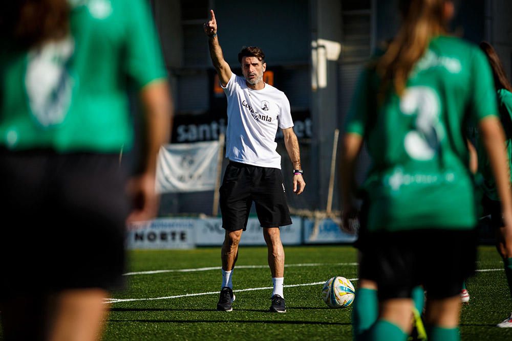 Equipo femenino de la Penya Esportiva Sant Jordi