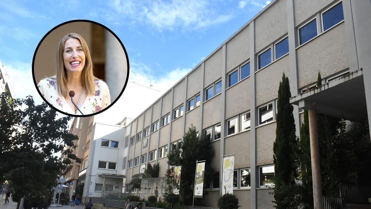 Las Carmelitas de Cáceres. María Guardiola, en el círculo.