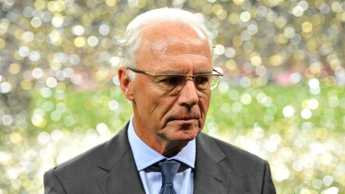 Franz Beckenbauer, como presidente honorífico del Bayern de Munich en el Allianz Arena de Múnich