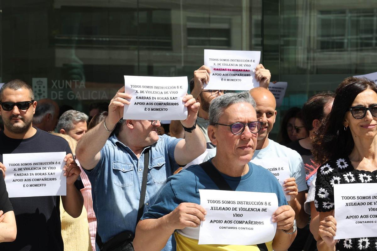 La eliminación del antiguo Juzgado de Instrucción número 8 de Vigo derivó en concentraciones ante la Ciudad de la Justicia.