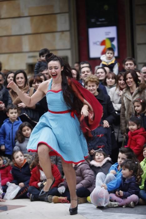 Feten, puro espectáculo en Gijón