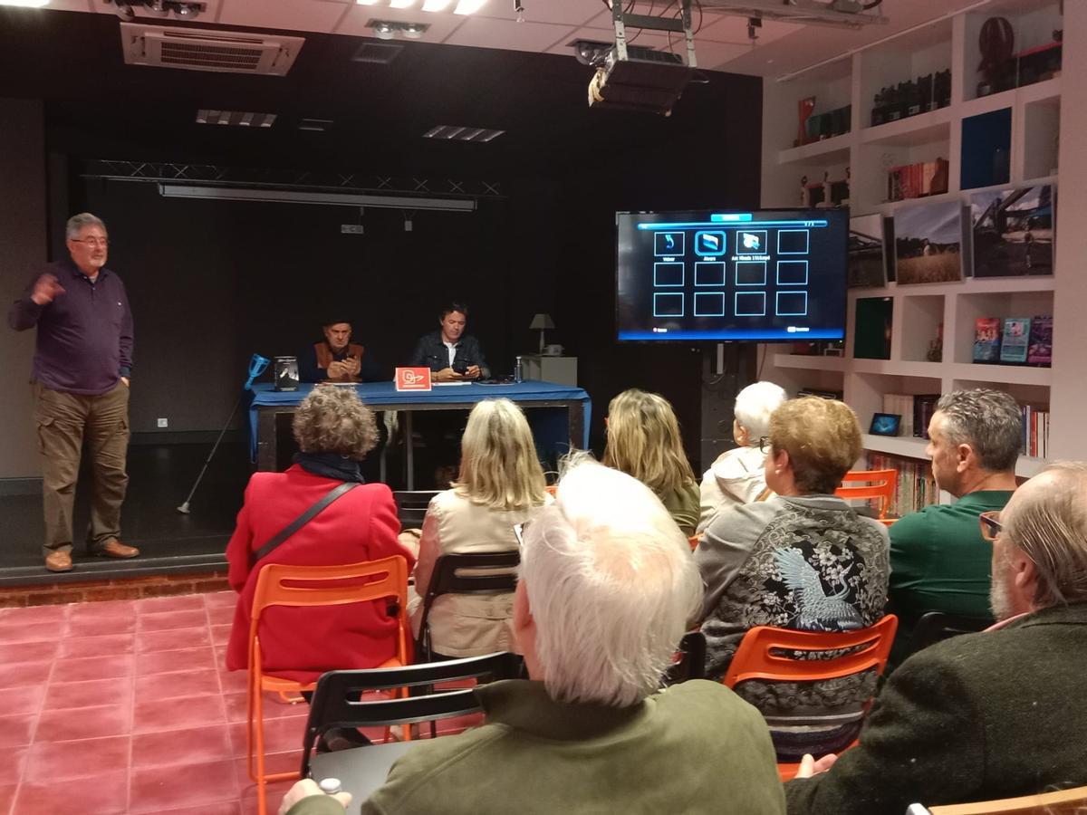 El acto sobre la "Asturias Minada" de la Tertulia Encuentros.