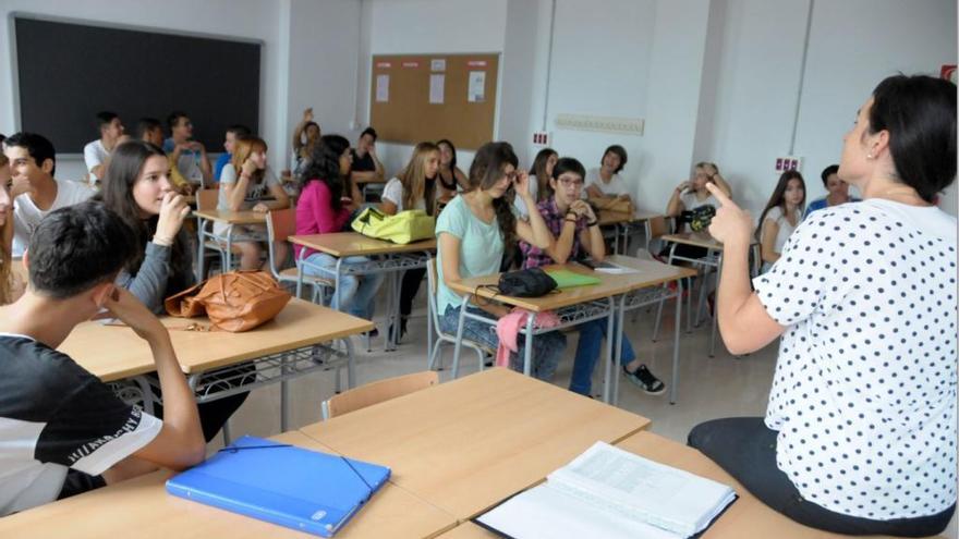 Més de 5.000 alumnes de la Catalunya Central s&#039;examinen avui de les proves de quart d&#039;ESO