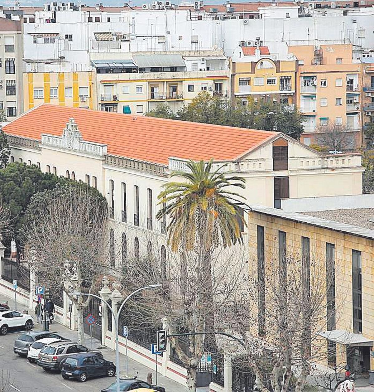 Vista de la GMU y de parte de la sede de Sadeco.