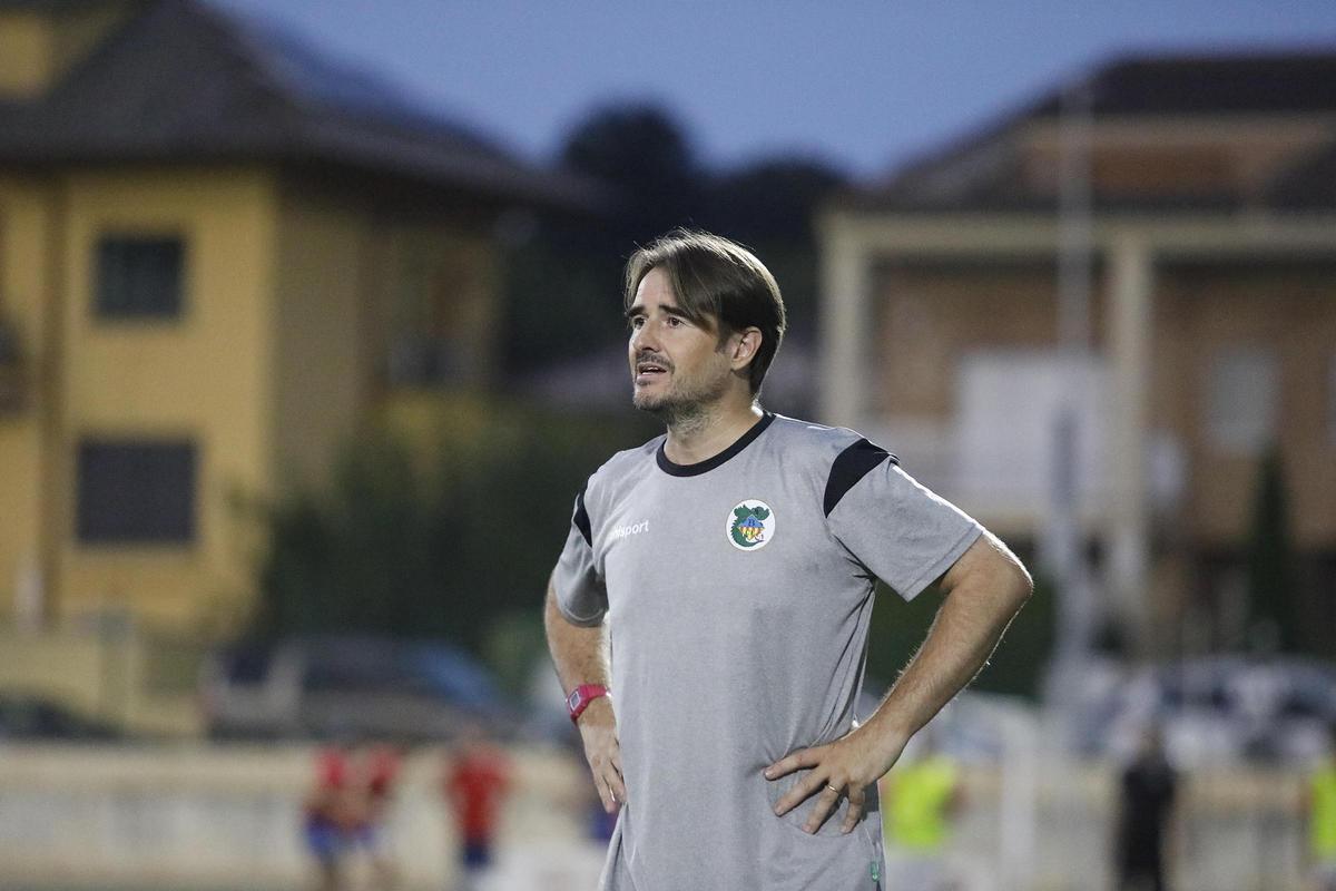 Adam Fontes a Banyoles, en el Torneig de l'Estany de 2025.