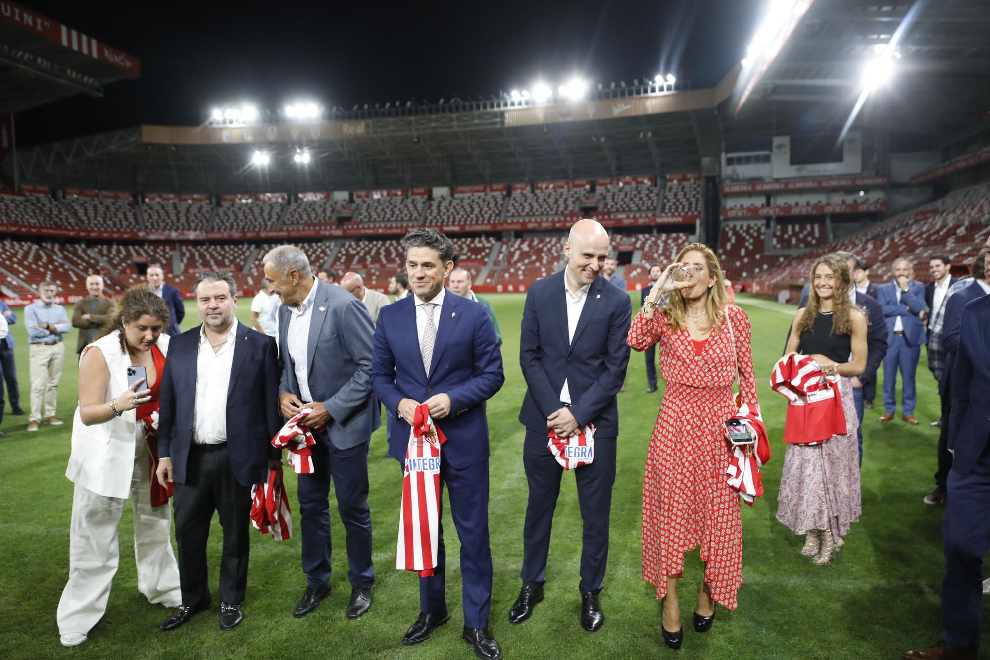 El grupo Orlegi, con Alejandro Irarragorri a la cabeza, presenta su proyecto en El Molinón