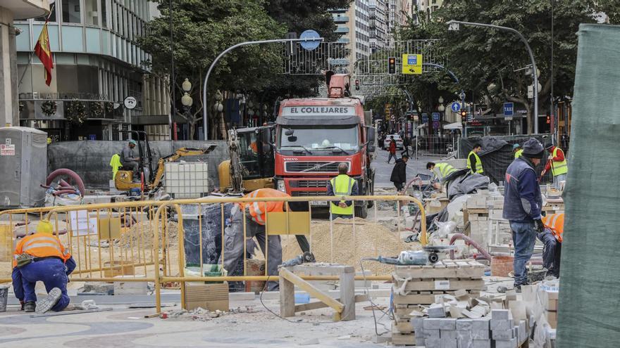 Así estaba este martes el fondo de saco, en unas obras que deberían haber finalizado en septiembre