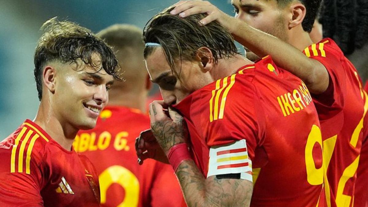 Iker Bravo, capitán de la Selección Española